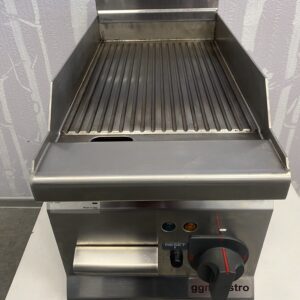 Plaatgrill GGM kroomitud teras soonega