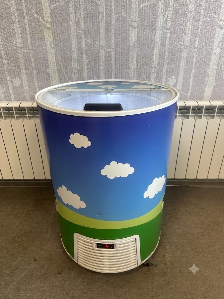 Sügavkülmik Led valgusega silinder 97L
