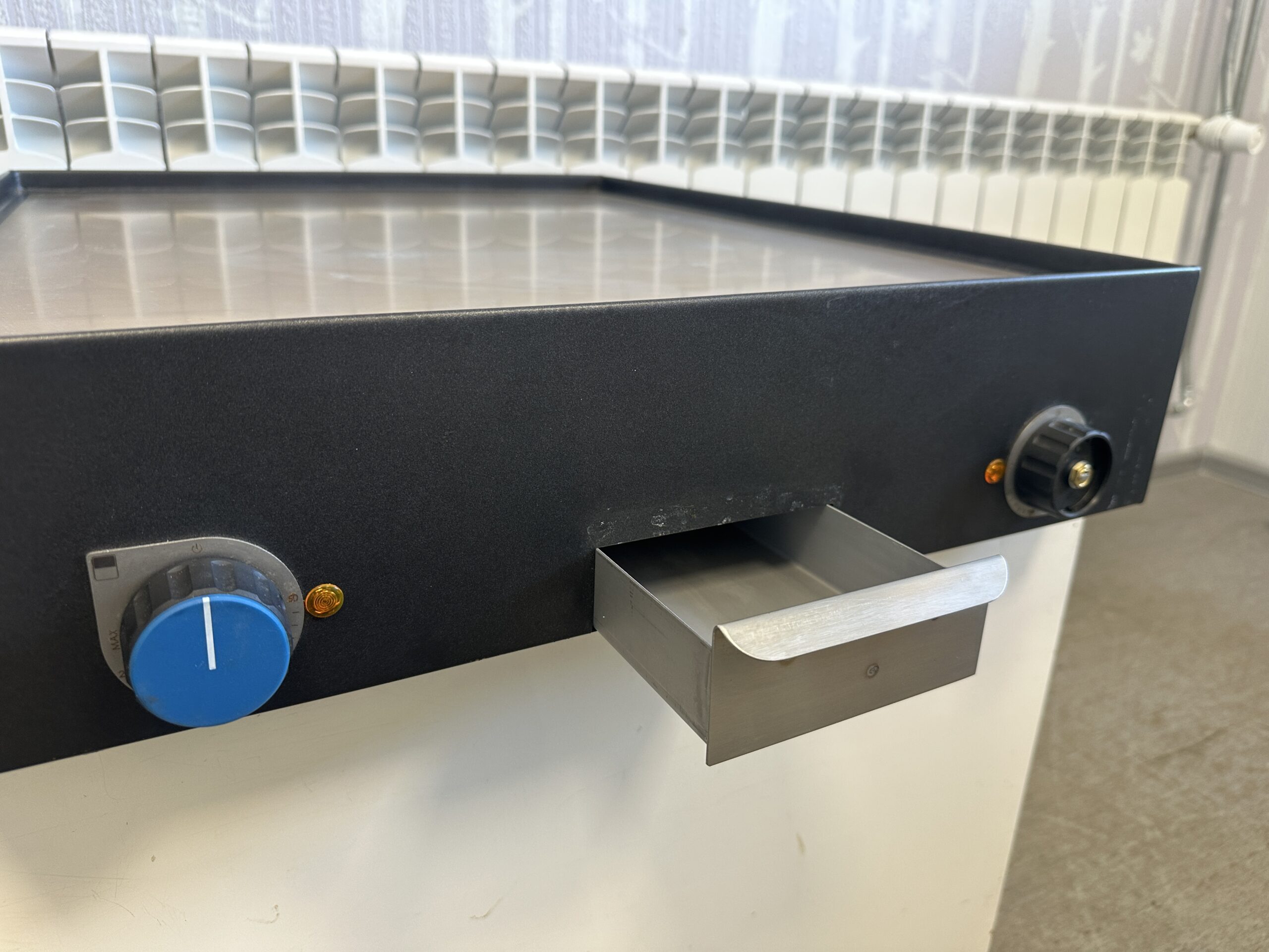 Plaatgrill/vorstigrill FKI GL5568 2kW - Image 8