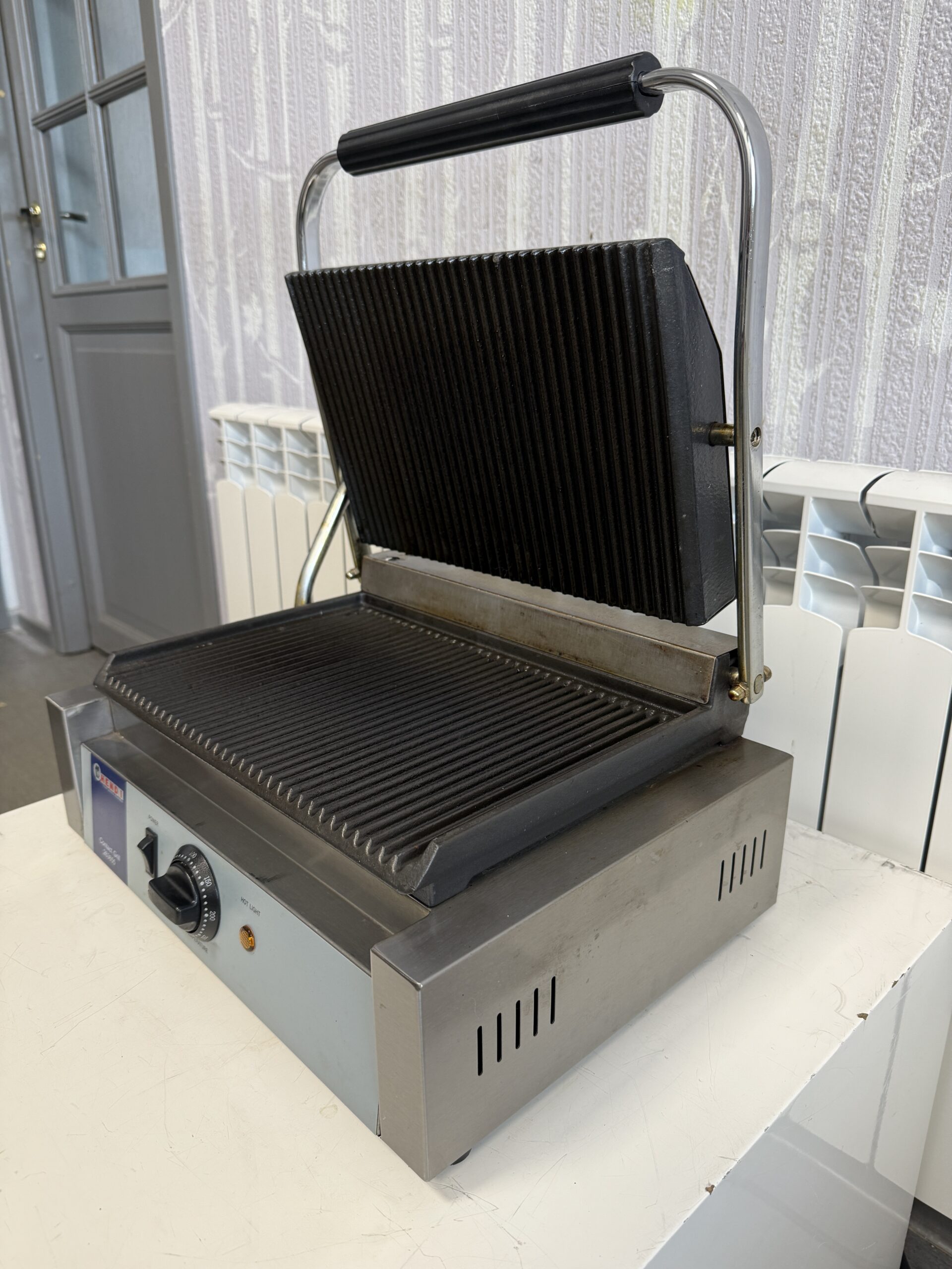Kontaktgrill 1-osaline Hendi - Image 3