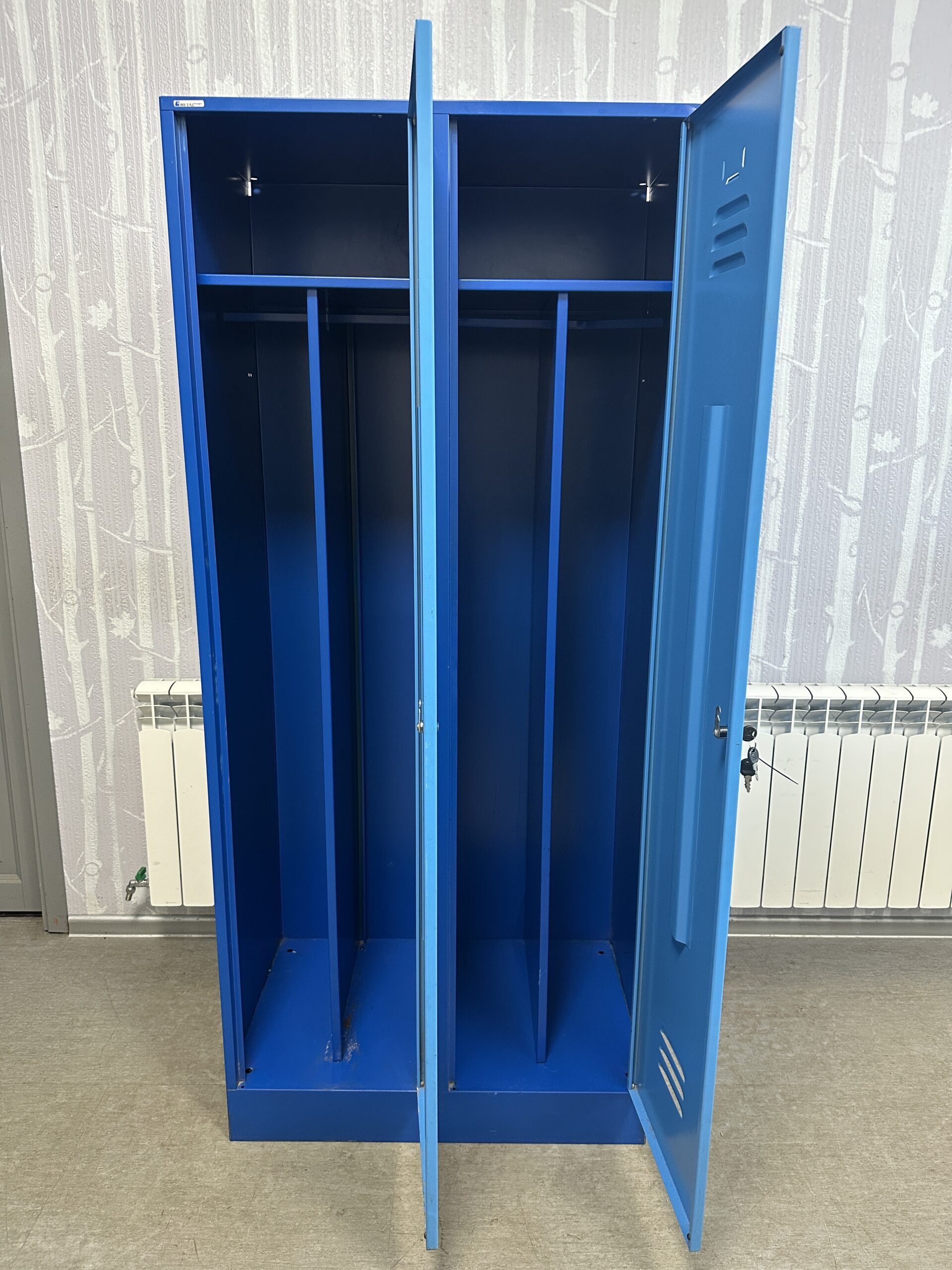 Sinine garderoobikapp/metall riidekapp 2 uksega 80x50x180cm - Pilt 4