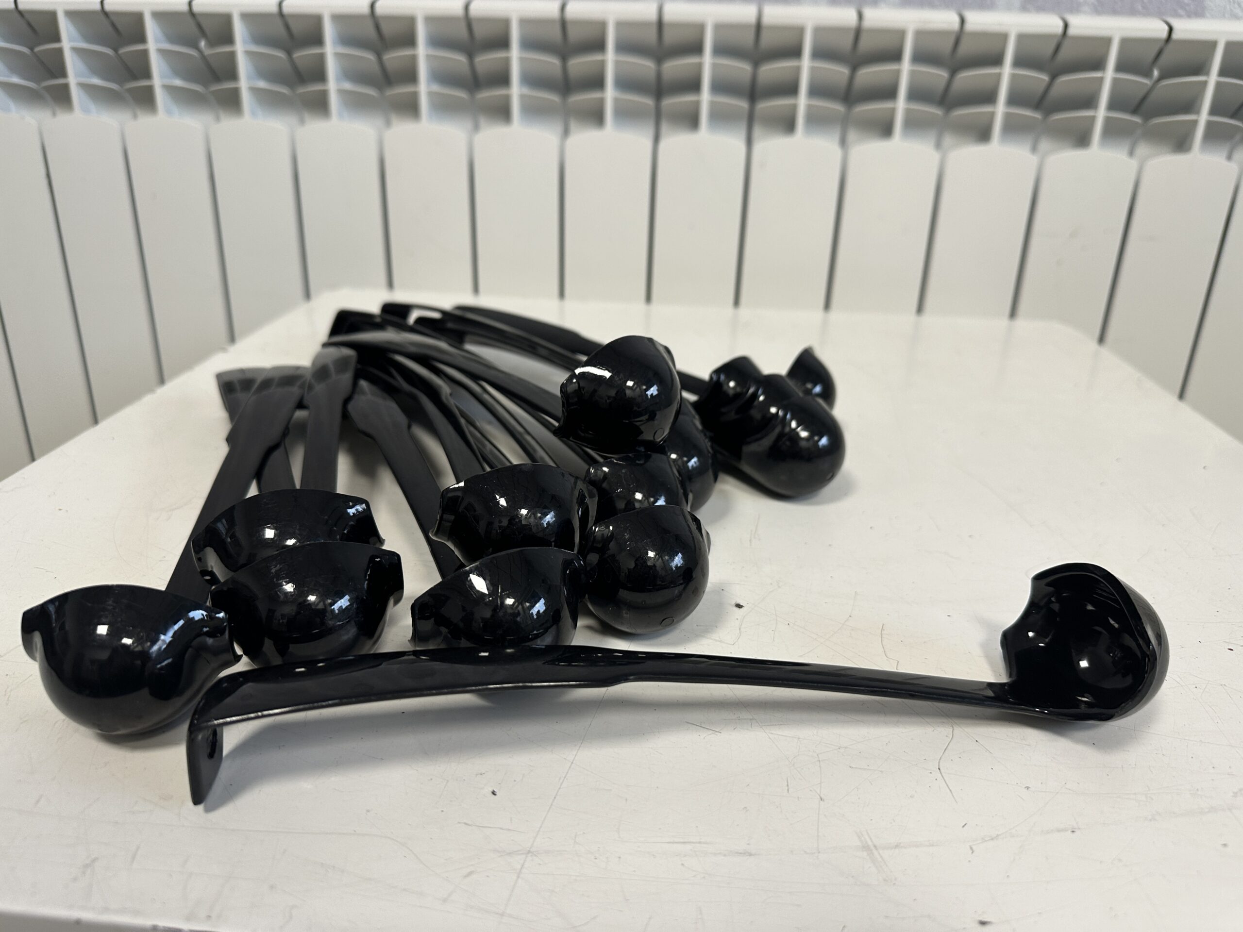 Musta värvi plastist serveerimiskulbid 16tk komplekt - Pilt 5
