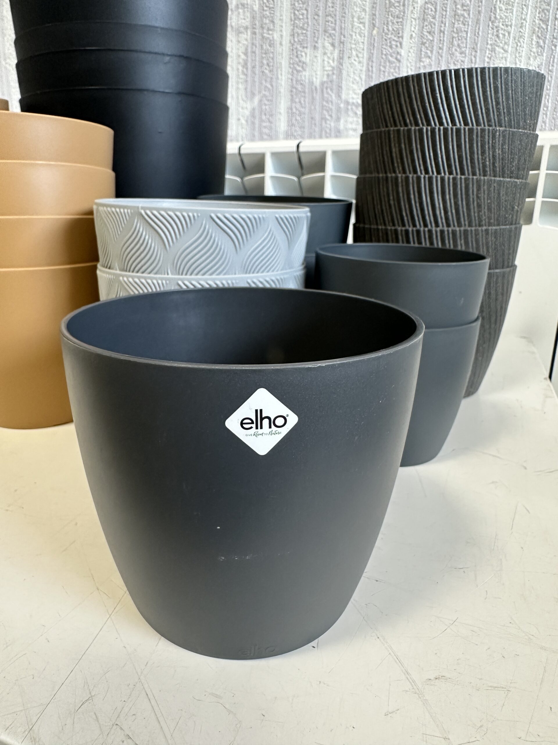 Plastikust lillepotid/ümbrispotid komplekt - Pilt 8